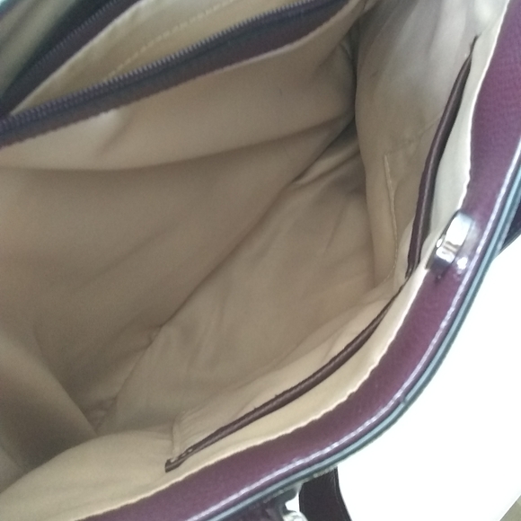 Handbag - Picture 7 of 8